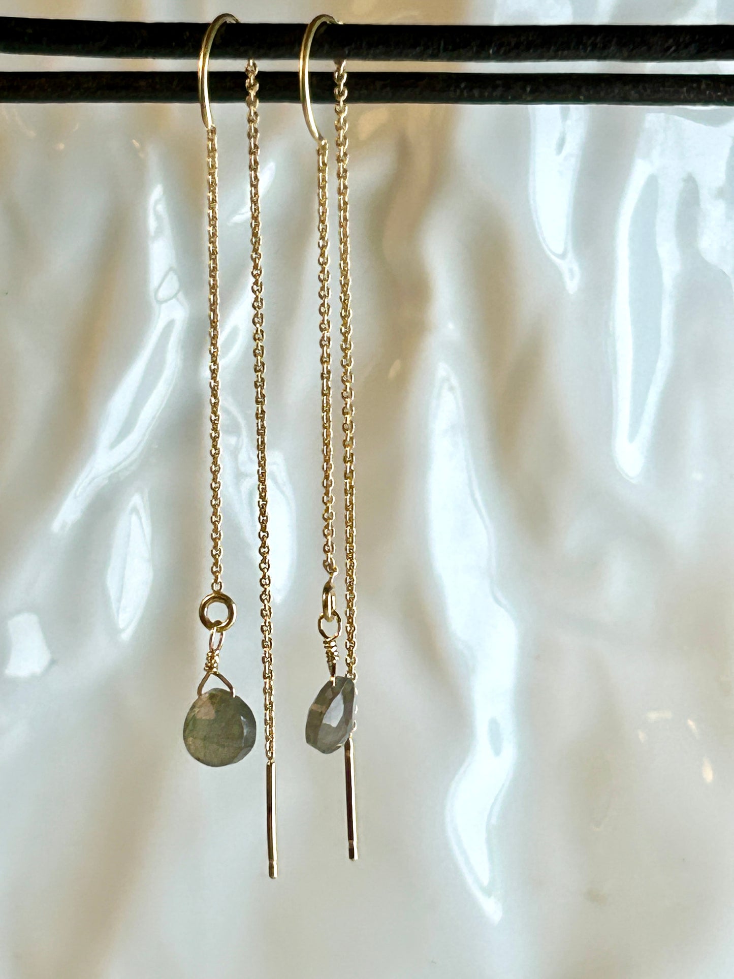 Orecchini LONG LIGHT con labradorite grigia