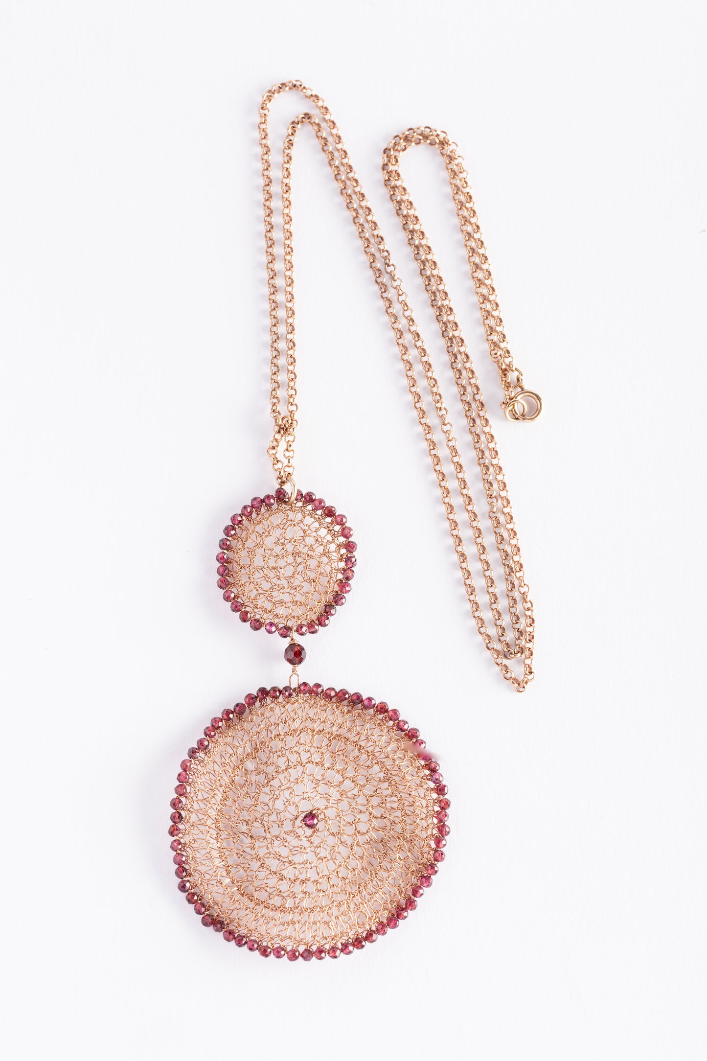 NARCISO NECKLACE with garnets