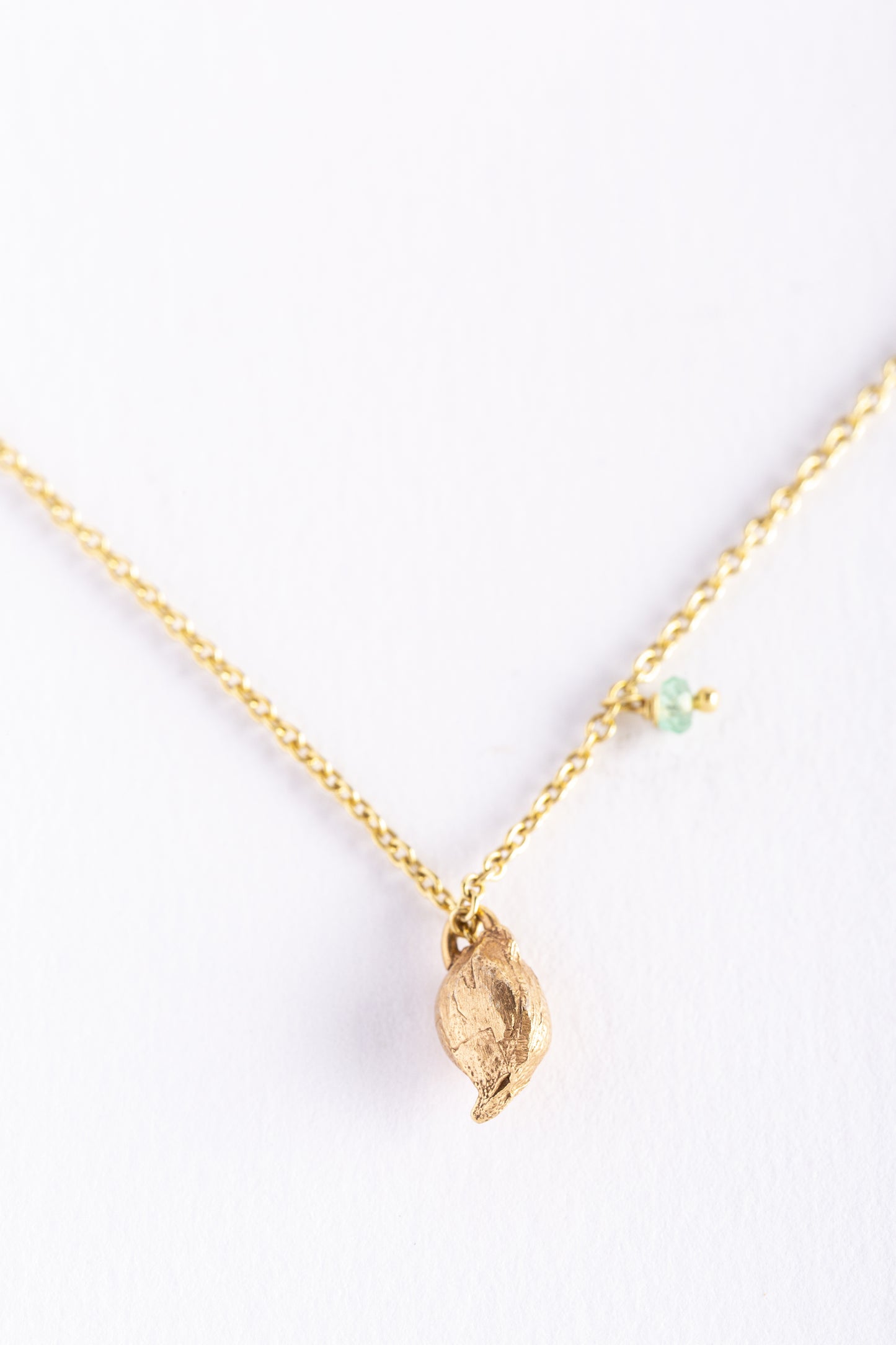 LEMON CHOKER in gold-plated silver and emerald