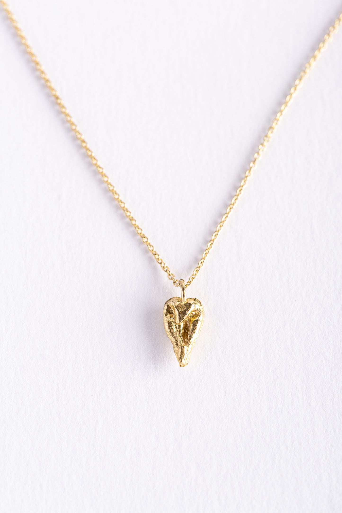 9kt gold GRAPE seed CHOKER