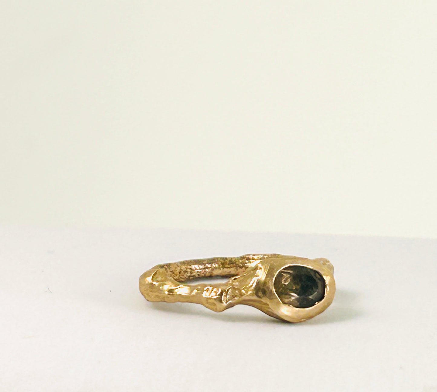ANELLO ORGANIC bronzo con  quarzo brown fumè