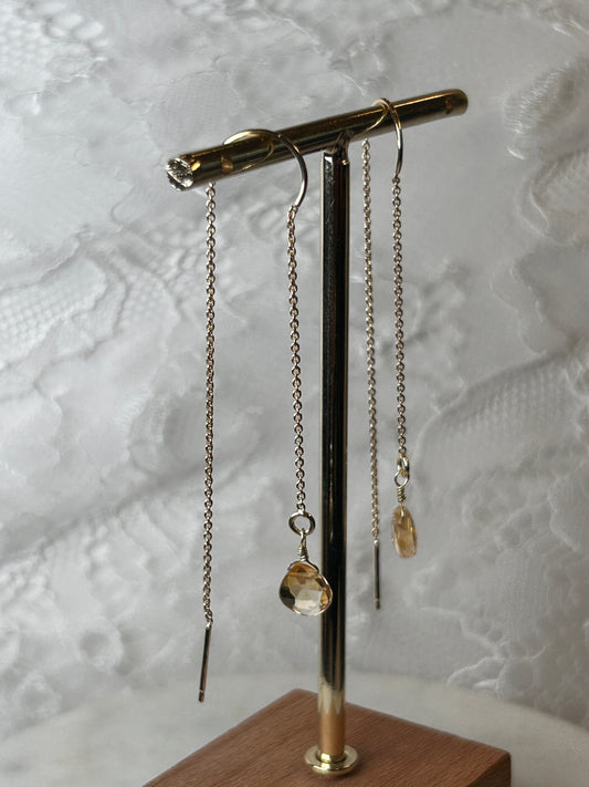 LONG LIGHT earrings with peridot