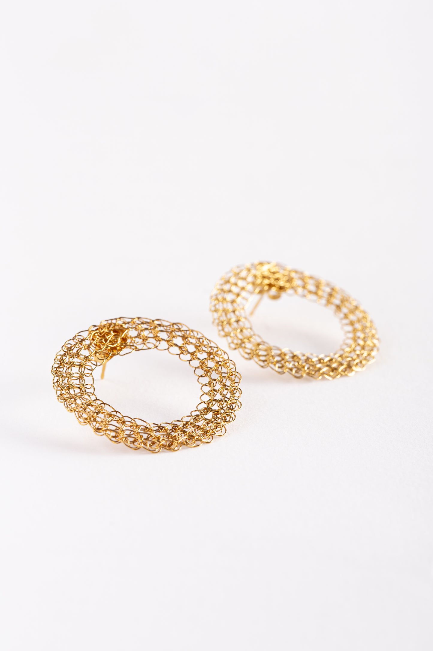 OLOS EARRINGS in yellow gold-plated copper