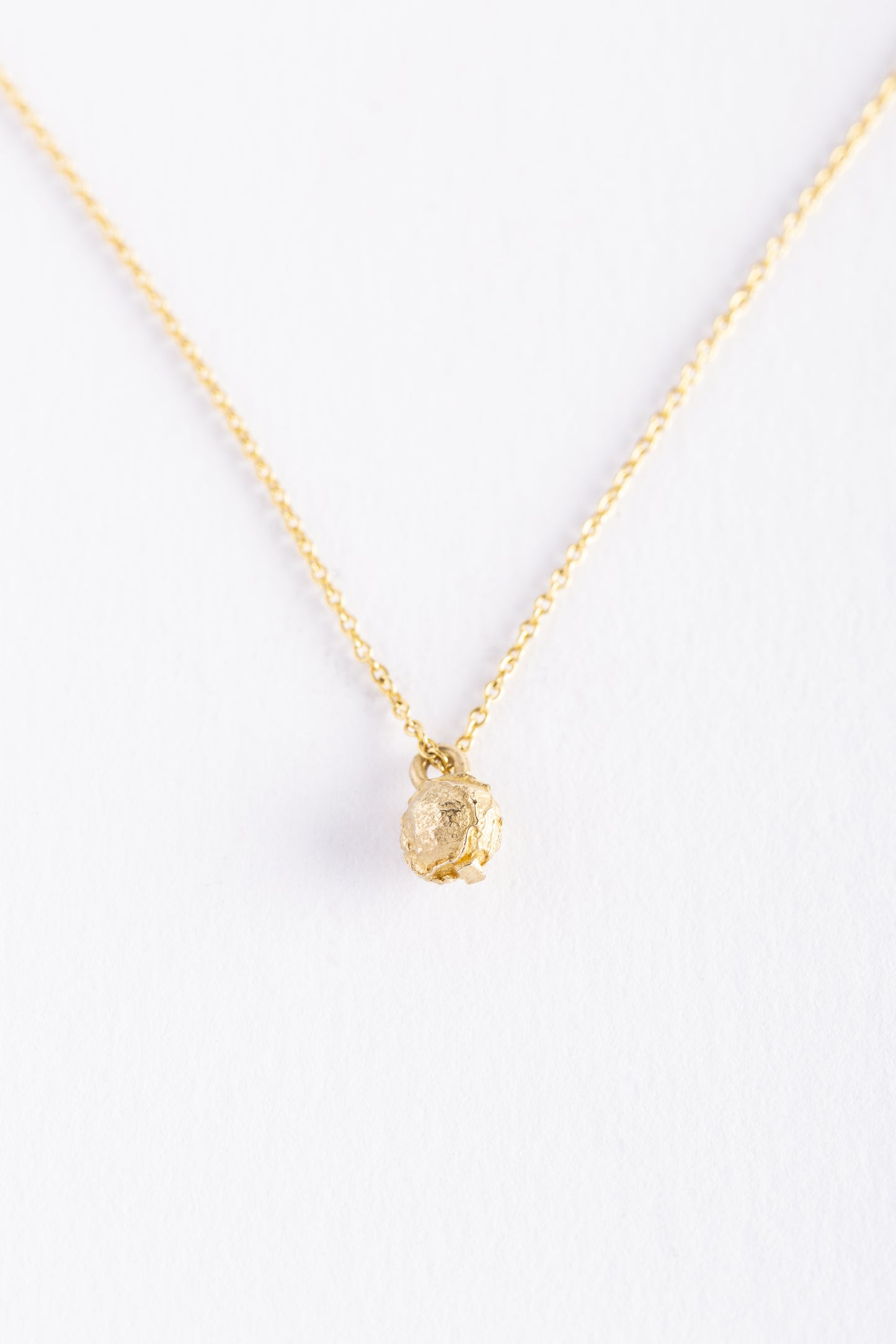 1 PEPINO CREW NECKLACE