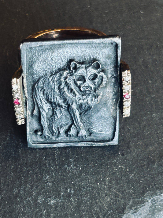 Ring Wolf